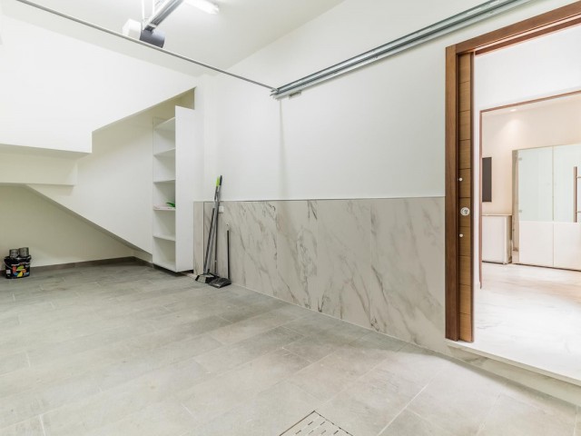 3 Bedrooms Townhouse in Estepona