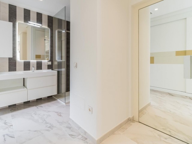 3 Sovrums Radhus i Estepona