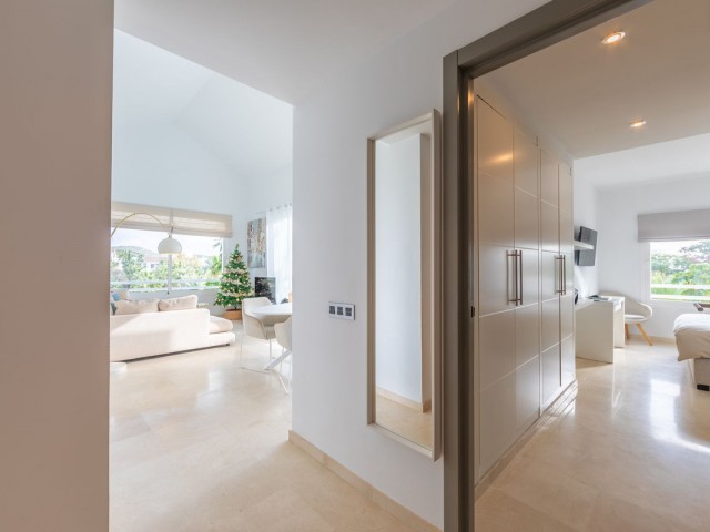 Penthouse in Casares Playa