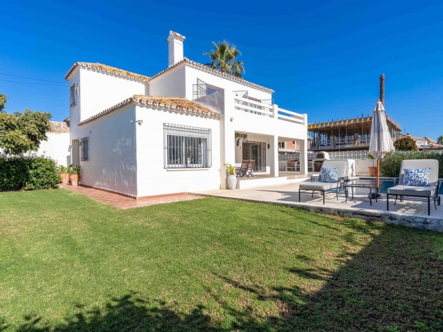 4 Schlafzimmer Villa in San Pedro de Alcántara