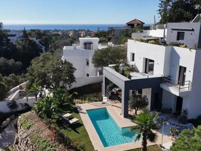 4 Sovrums Villa i Elviria