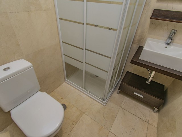 Apartamento con 2 Dormitorios  en Los Flamingos