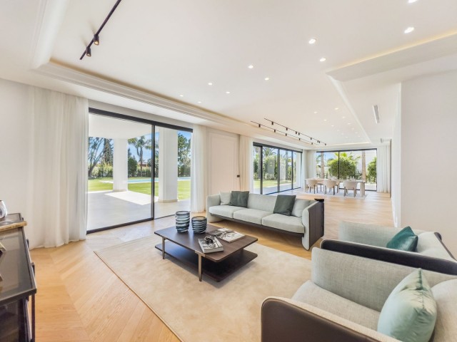 Villa, The Golden Mile, R4974166