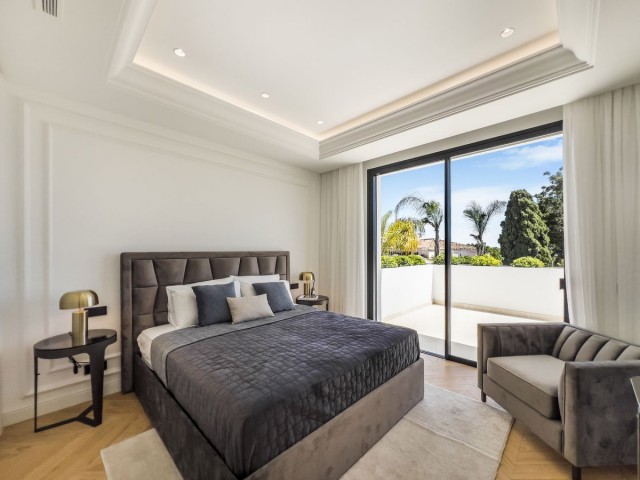 Villa, The Golden Mile, R4974166