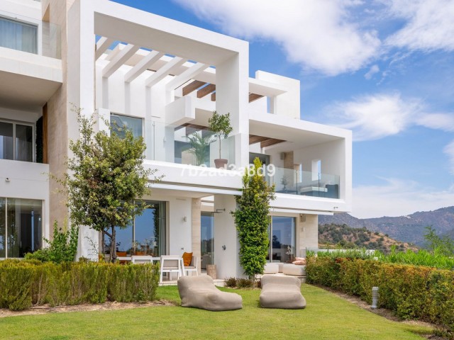 3 Bedrooms Apartment in Ojén