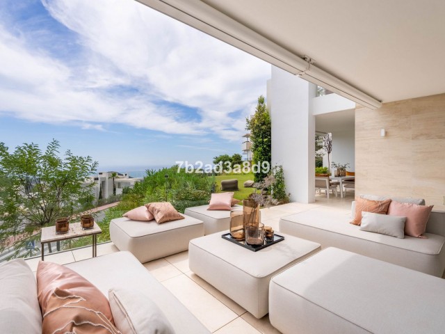 3 Bedrooms Apartment in Ojén