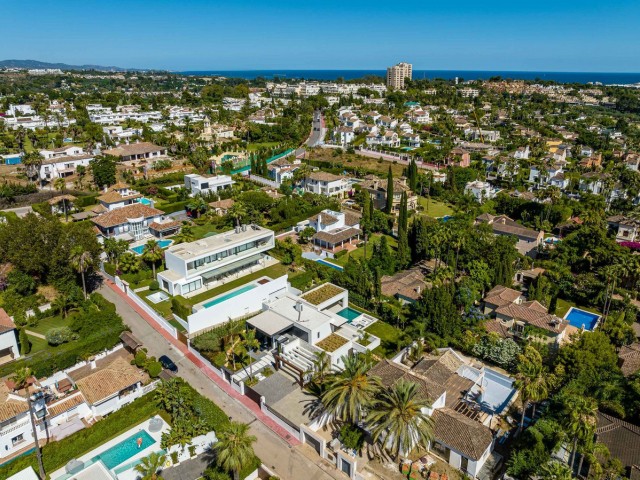 5 Slaapkamer Villa in Nueva Andalucía