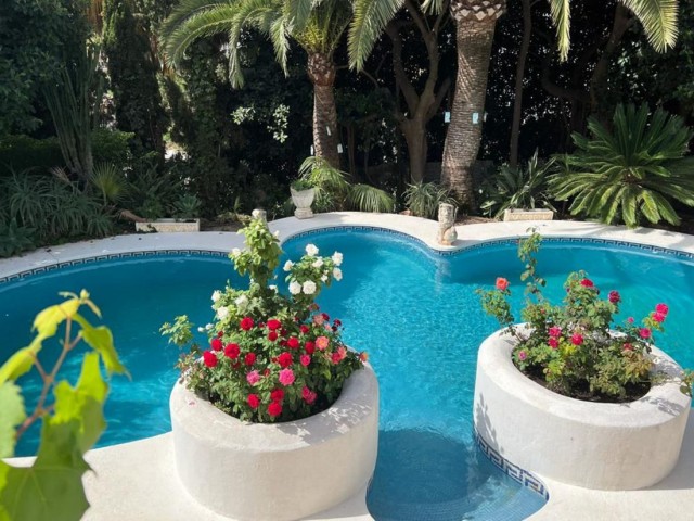 Villa, Riviera del Sol, R4126108