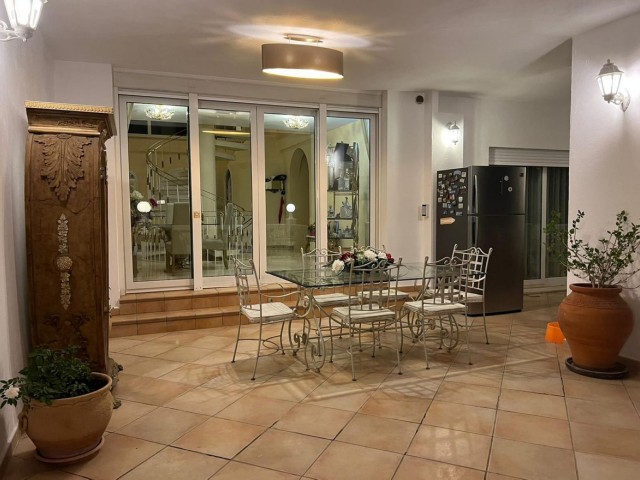 10 Slaapkamer Villa in Riviera del Sol