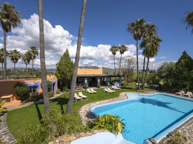 9 Bedrooms Villa in Alhaurín el Grande