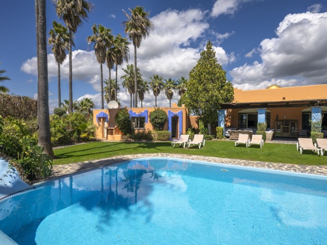 9 Bedrooms Villa in Alhaurín el Grande