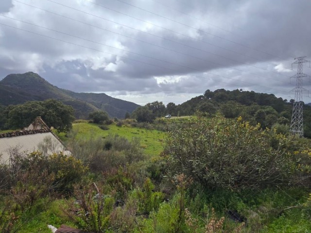  Perceel in Benahavís