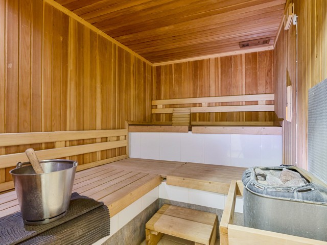 Apartamento con 3 Dormitorios  en Los Pacos