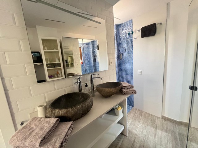 Kommerziell in Málaga