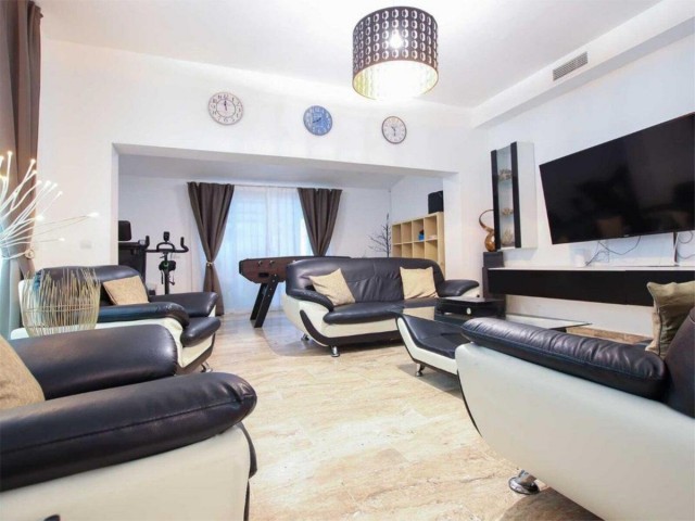 Villa avec 4 Chambres  à El Rosario