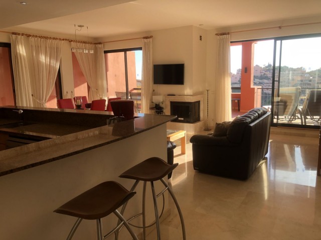 Apartment, Calahonda, R4968580