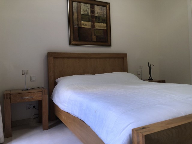 2 Bedrooms Apartment in Calahonda