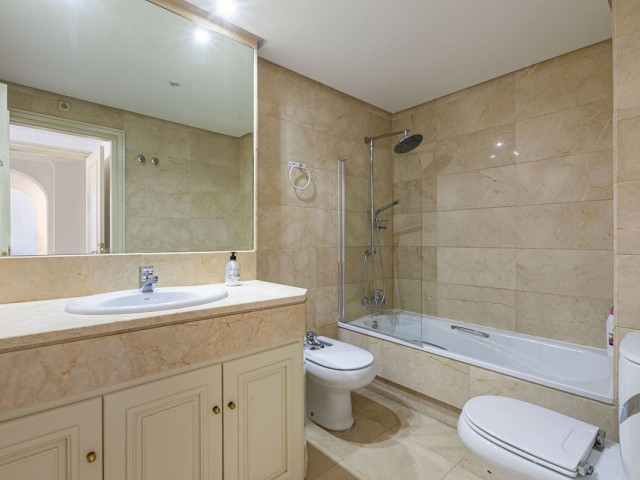 2 Bedrooms Apartment in Puerto Banús