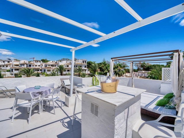 Takvåning i Elviria