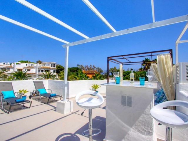 Takvåning i Elviria