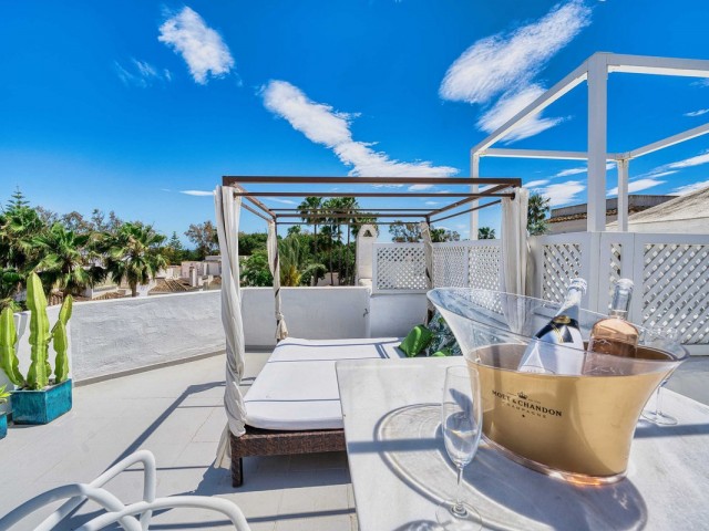 Penthouse in Elviria