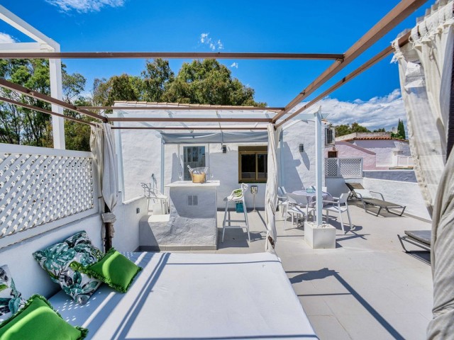 Penthouse in Elviria