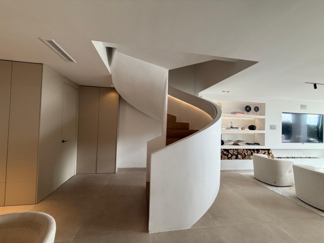 4 Slaapkamer Rijtjeshuis in Benahavís