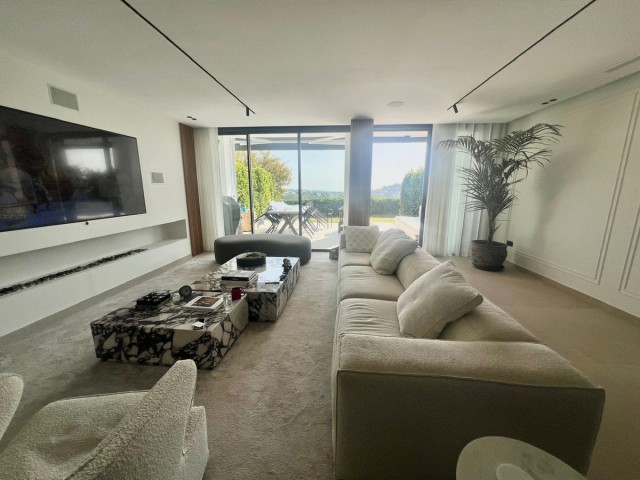 4 Slaapkamer Rijtjeshuis in Benahavís