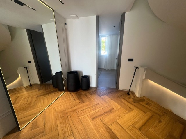 4 Slaapkamer Rijtjeshuis in Benahavís