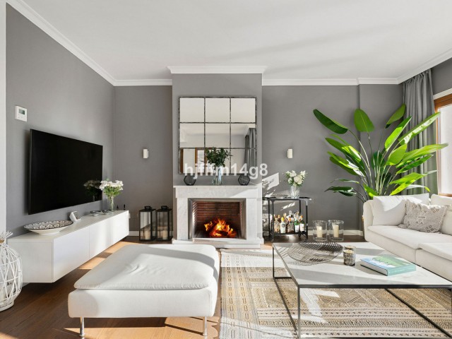 5 Slaapkamer Appartement in Nueva Andalucía