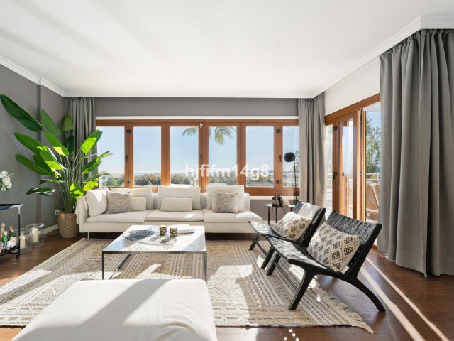 5 Slaapkamer Appartement in Nueva Andalucía