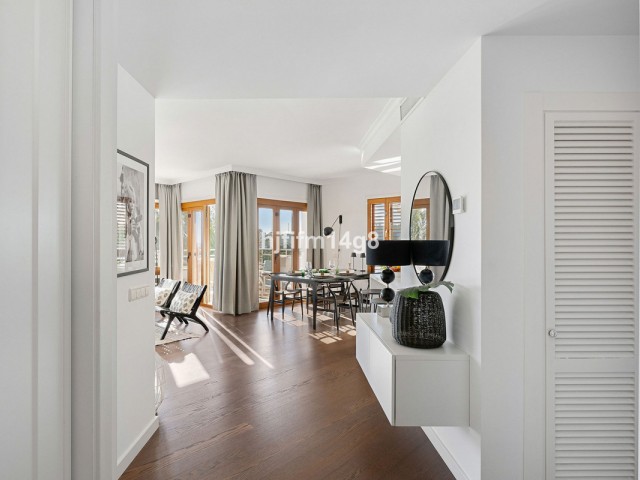 5 Slaapkamer Appartement in Nueva Andalucía