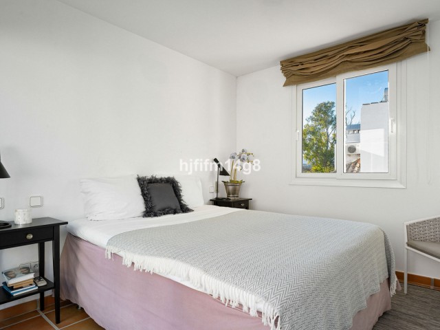 5 Slaapkamer Appartement in Nueva Andalucía
