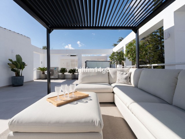 5 Slaapkamer Appartement in Nueva Andalucía