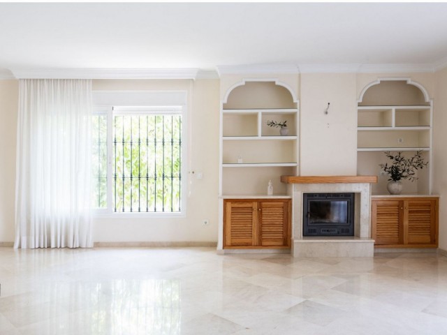 5 Schlafzimmer Villa in San Pedro de Alcántara
