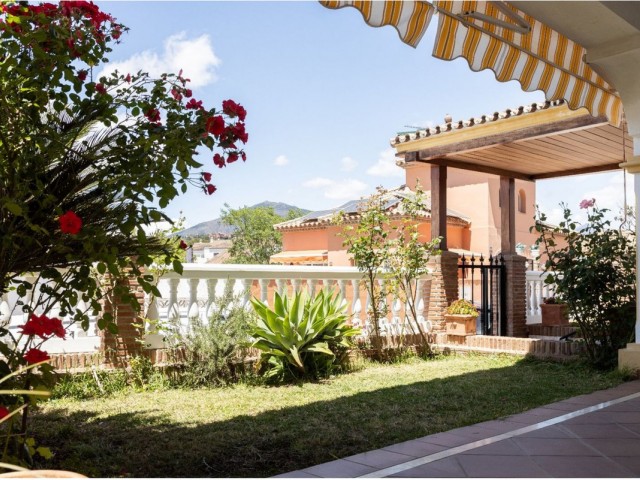 5 Schlafzimmer Villa in San Pedro de Alcántara