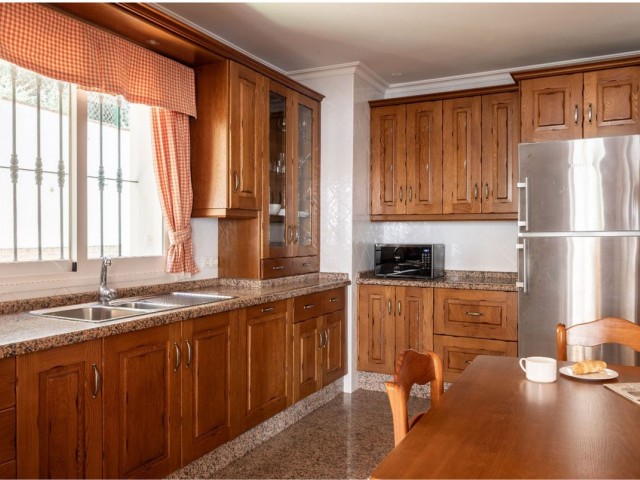 5 Schlafzimmer Villa in San Pedro de Alcántara