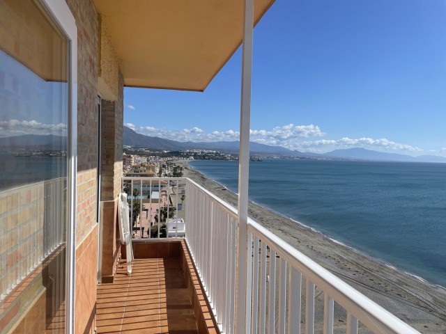 Penthouse in Casares Playa