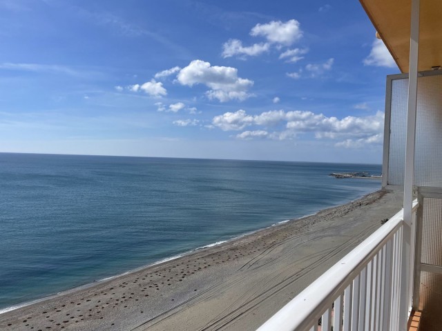Penthouse in Casares Playa