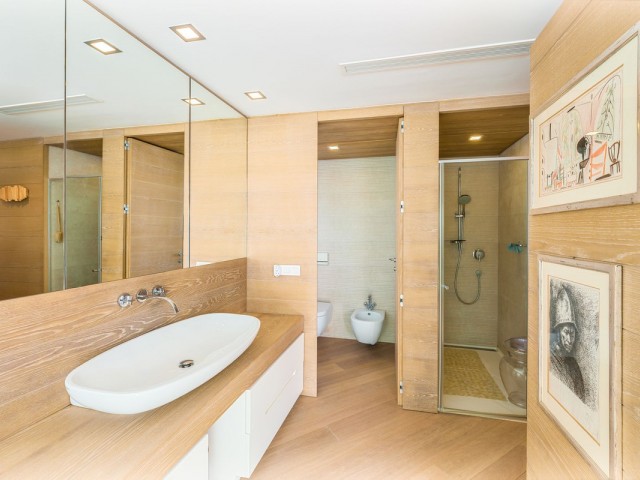 Penthouse in The Golden Mile