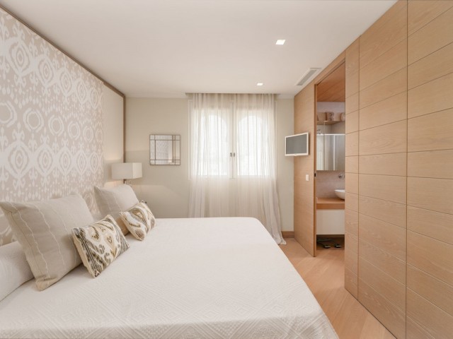 Penthouse in The Golden Mile