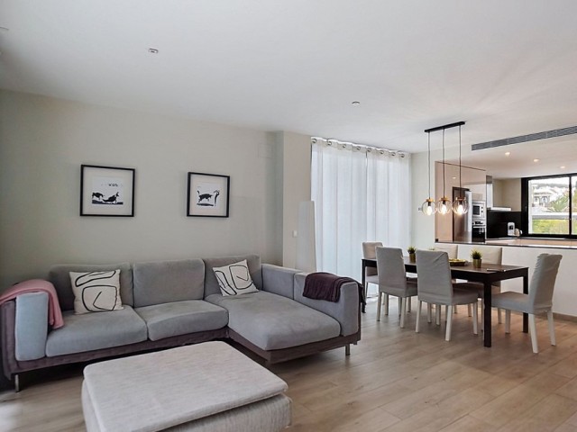3 Makuuhuoneen Rivitalo Fuengirola