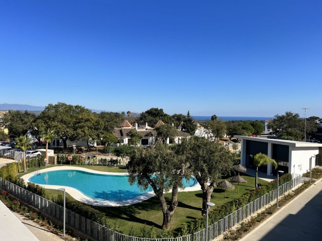 3 Makuuhuoneen Rivitalo San Roque Club