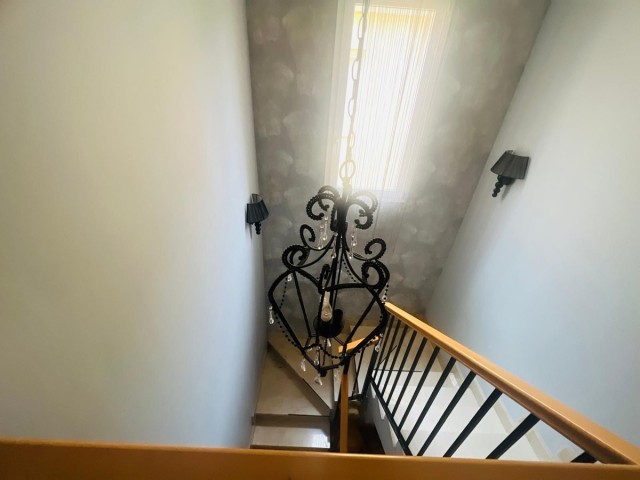 Maison mitoyenne avec 3 Chambres  à Sotogrande
