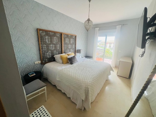 Maison mitoyenne avec 3 Chambres  à Sotogrande