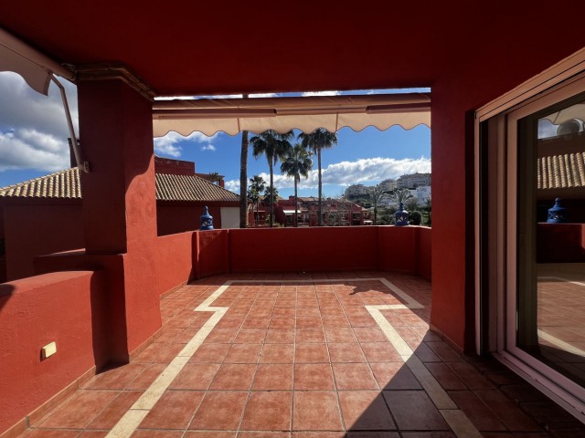 Apartamento con 3 Dormitorios  en La Cala Hills