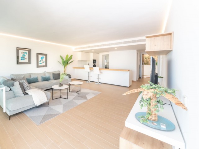 2 Slaapkamer Appartement in Carvajal