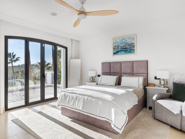 5 Soveroms Villa i Nueva Andalucía