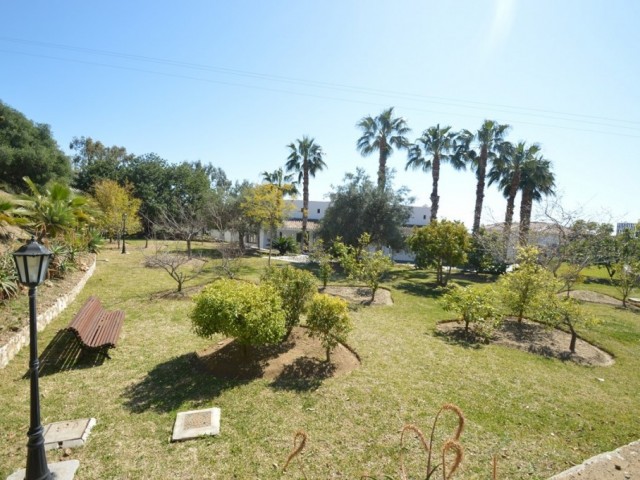 7 Bedrooms Villa in Benalmadena