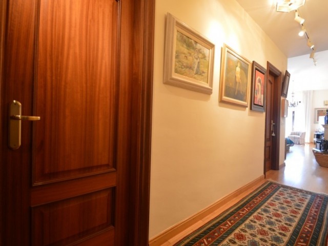 7 Soveroms Villa i Benalmadena